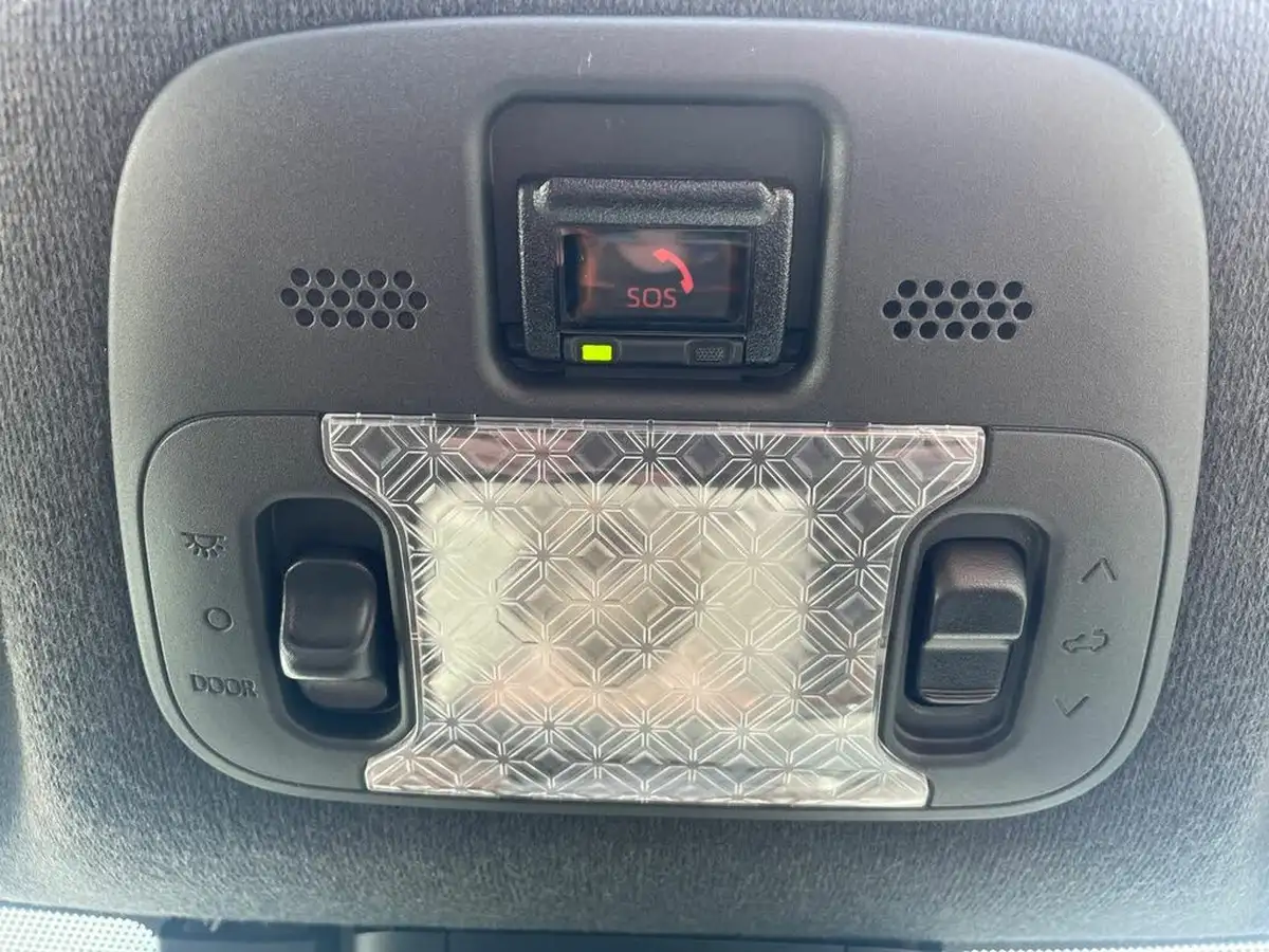 2022-toyota-aygo-x-10-vvt-i-limited-edition-cvt-big-28