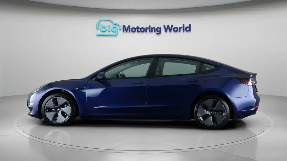 2021-tesla-model-3-e-long-range-awd-big-4