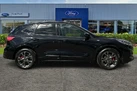 2023-ford-kuga-small-2