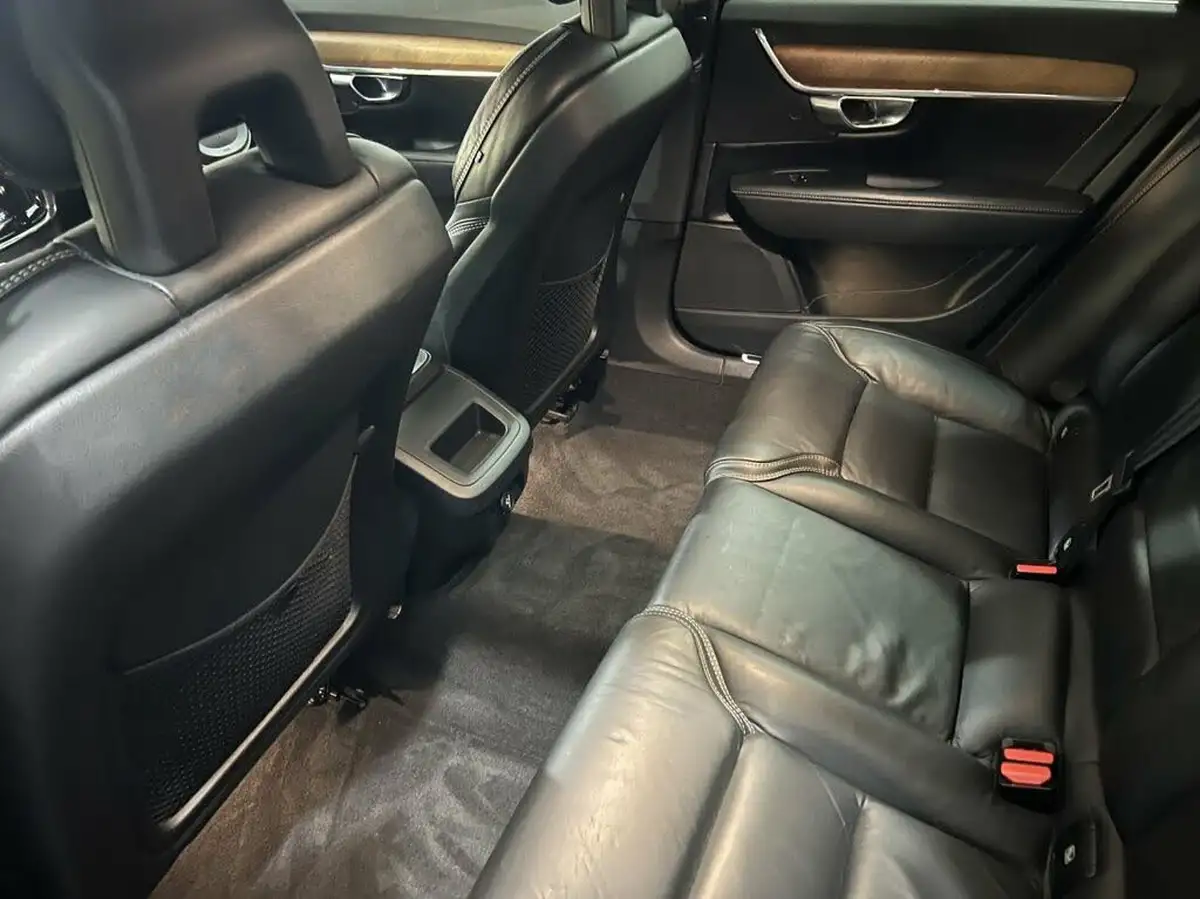 2018-volvo-s90-20td-d5-inscription-awd-big-28