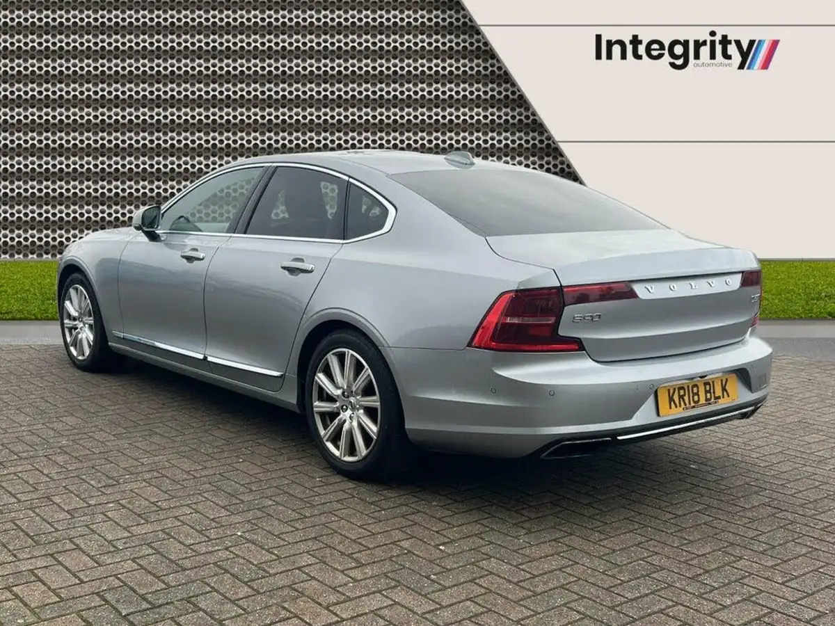 2018-volvo-s90-20td-d5-inscription-awd-big-4