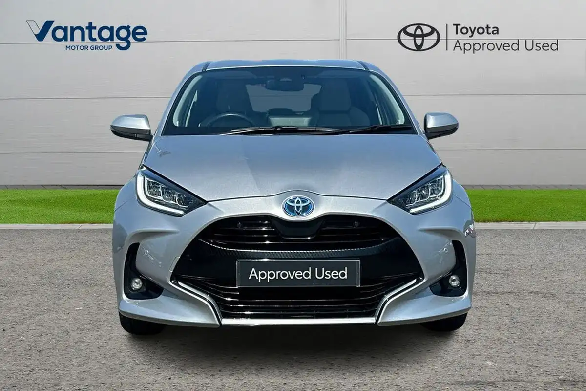 2023-toyota-yaris-15-vvt-i-excel-big-7