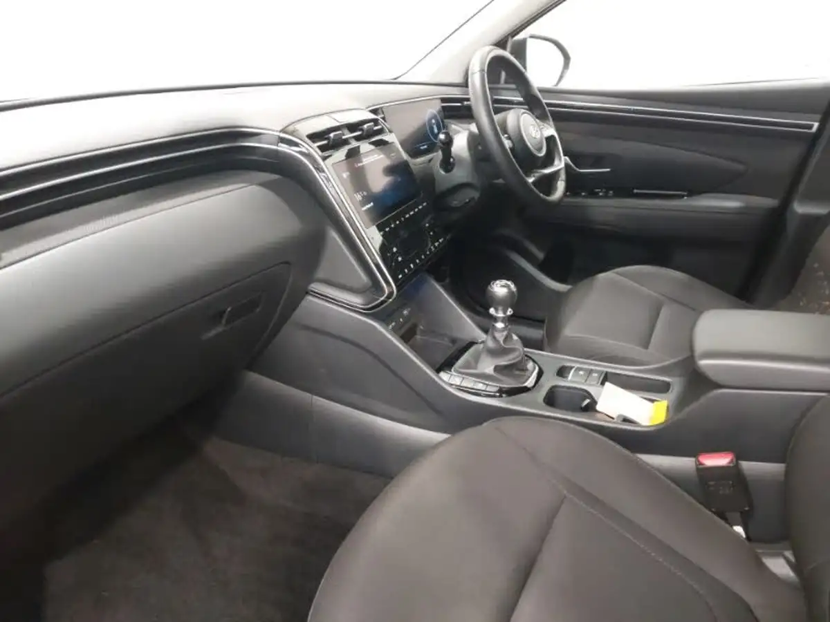 2022-hyundai-tucson-16-t-gdi-premium-150ps-big-4