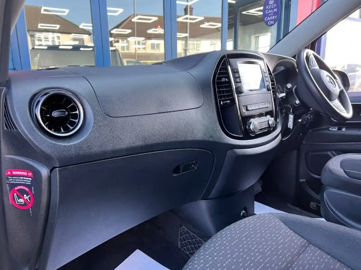 2024-mercedes-benz-vito-20cdi-116-tourer-select-l3-rwd-9g-tronic-big-1