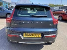 2019-volvo-xc40-20-t4-inscription-small-10