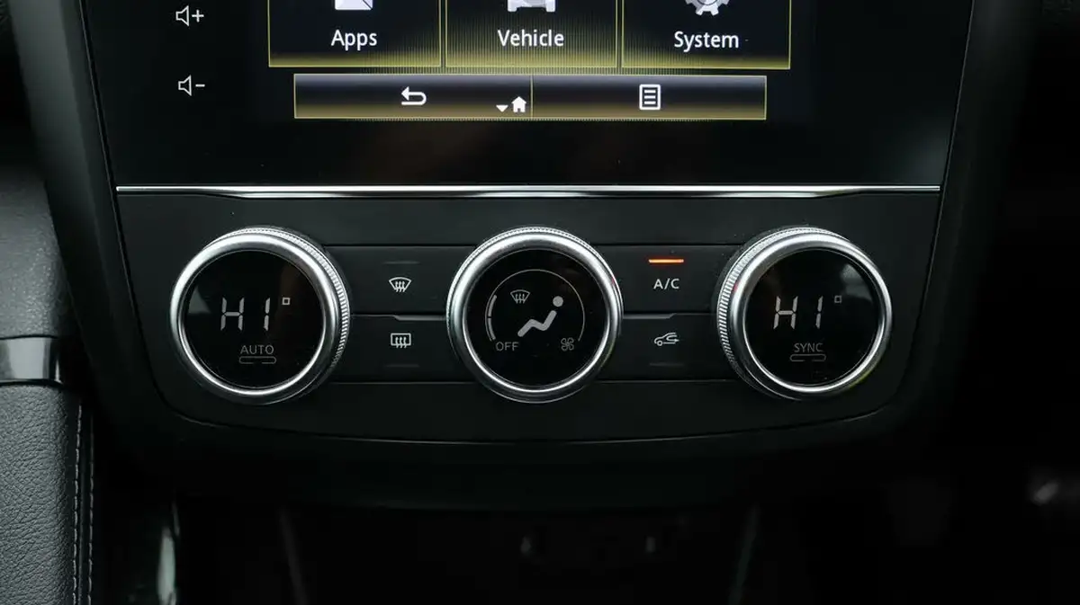 2020-renault-kadjar-15dci-iconic-big-12