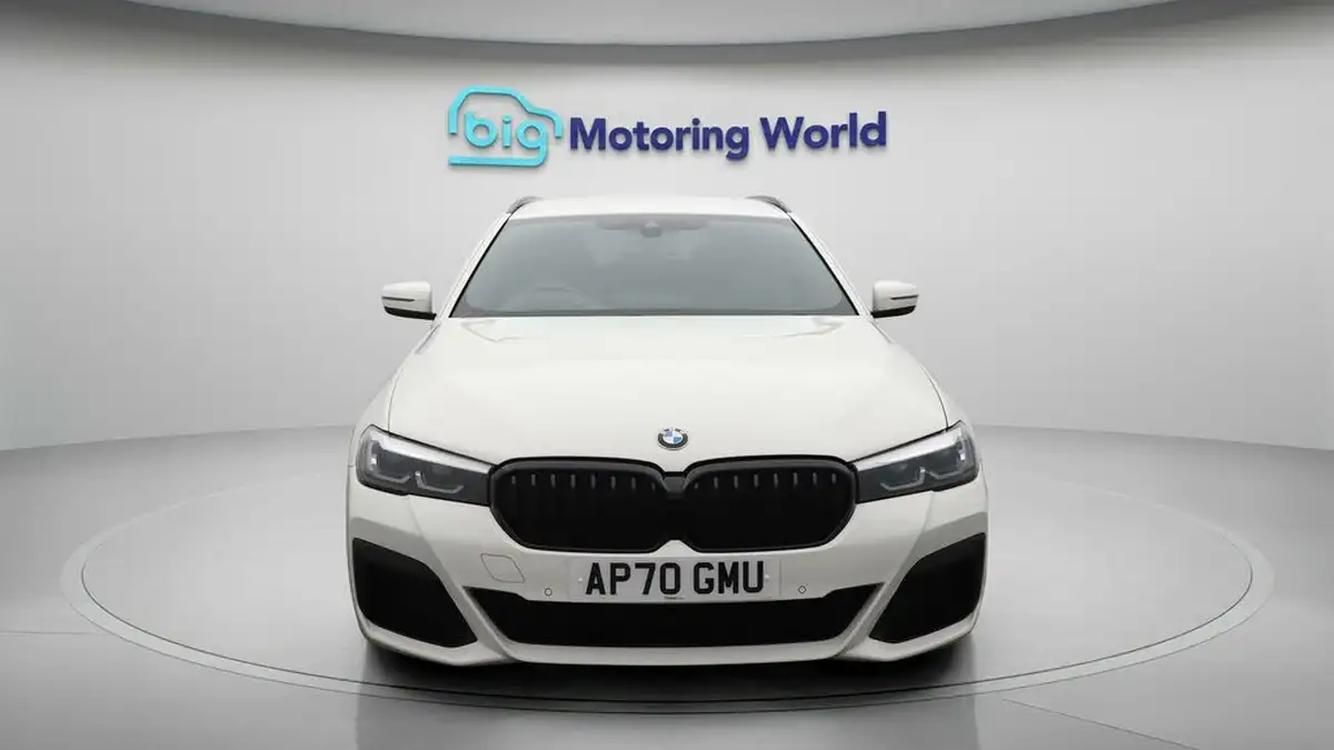2020-bmw-5-series-big-2