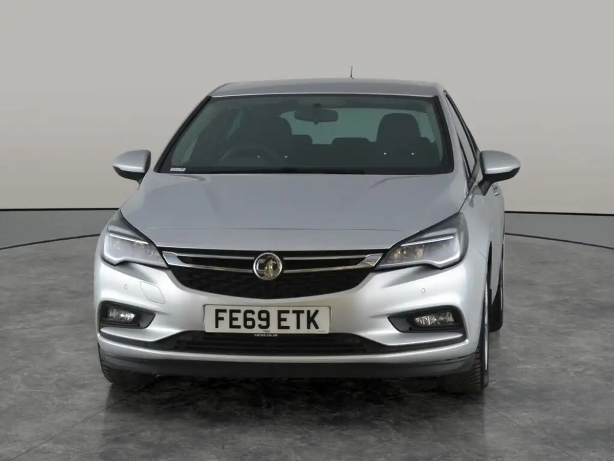 2019-vauxhall-astra-16cdti-design-110ps-ssecotec-hatchback-big-11