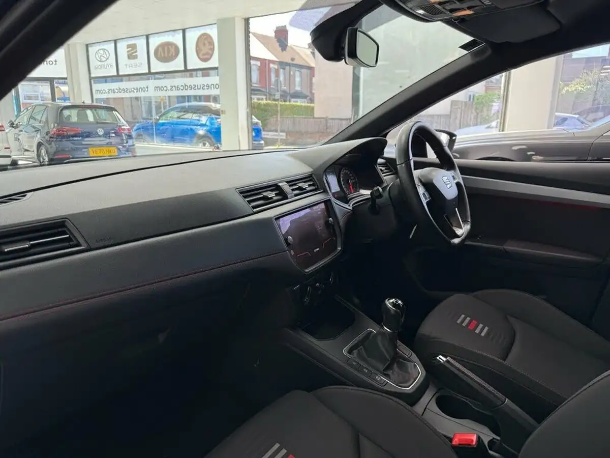 2019-seat-ibiza-10-tsi-fr-115ps-big-12