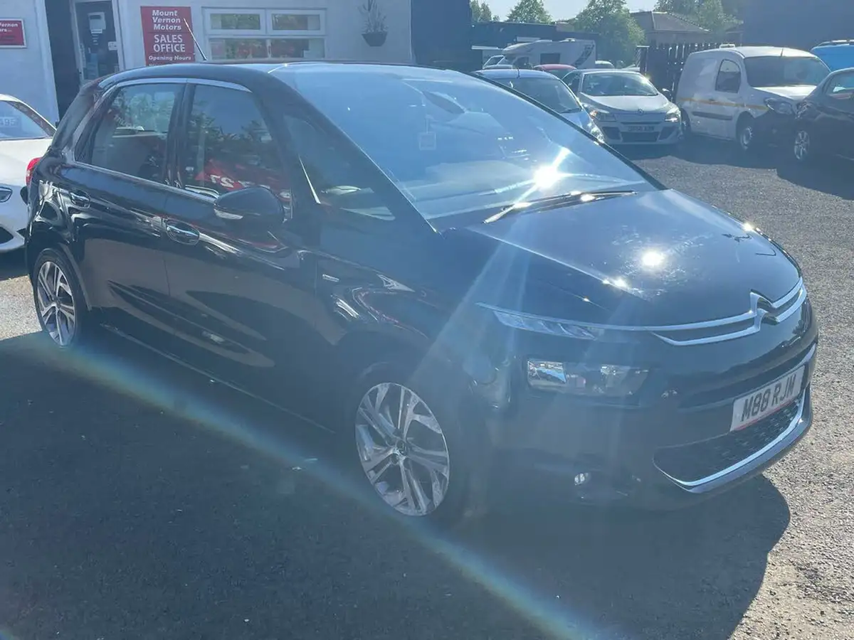2015-citroen-c4-picasso-16e-hdi-exclusive-big-7