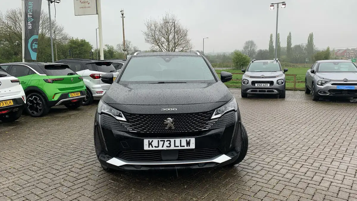 2024-peugeot-3008-suv-12-puretech-gt-136ps-hybrid-e-dsc6-big-7