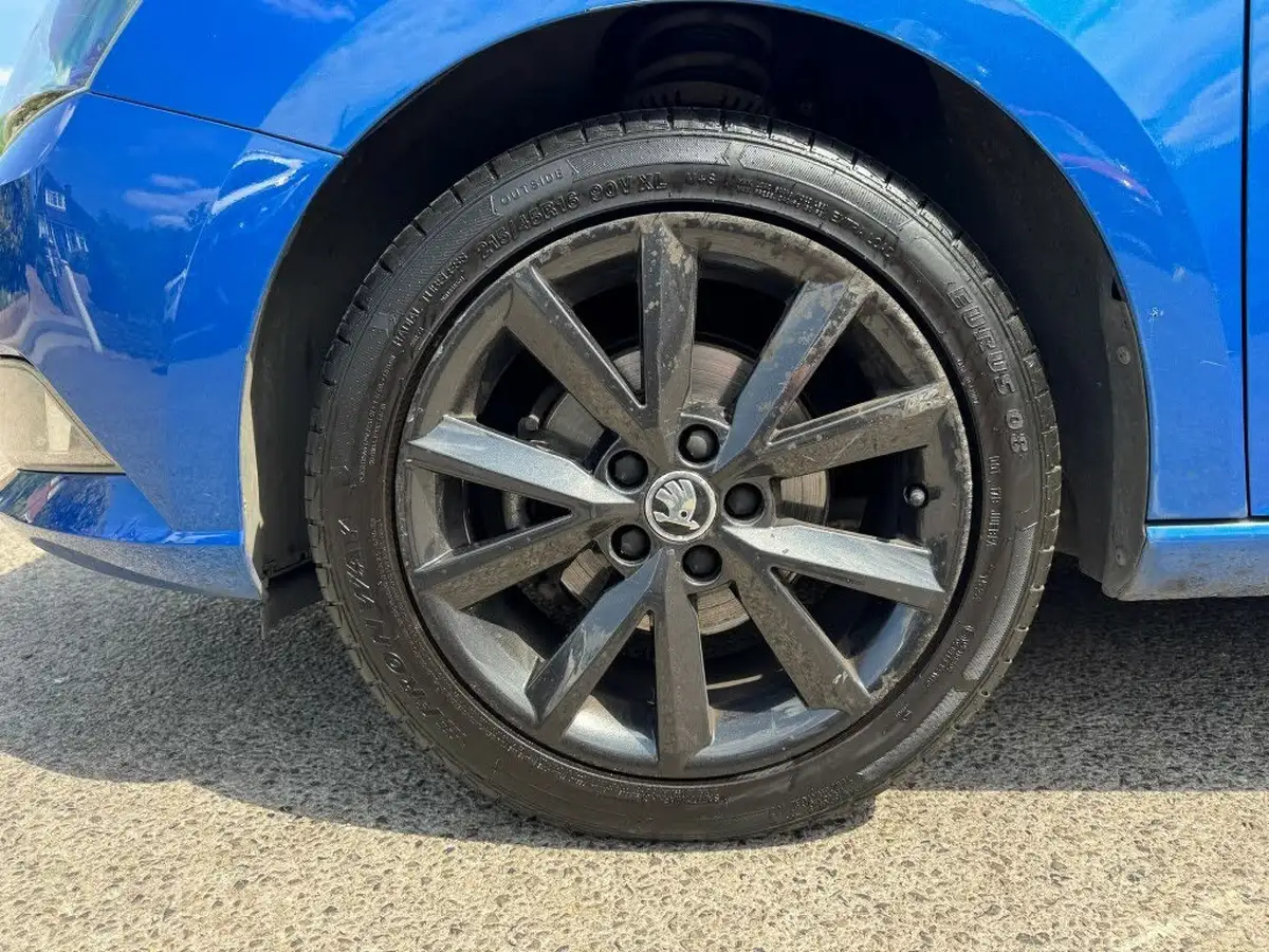 2018-skoda-fabia-10-mpi-colour-edition-big-9