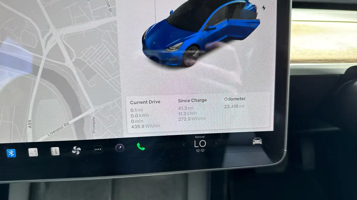 2021-tesla-model-3-e-long-range-awd-big-12