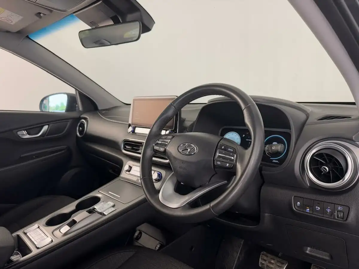 2022-hyundai-kona-e-se-connect-big-9