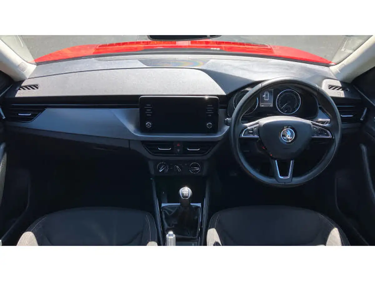 2020-skoda-kamiq-10-tsi-se-115ps-big-9