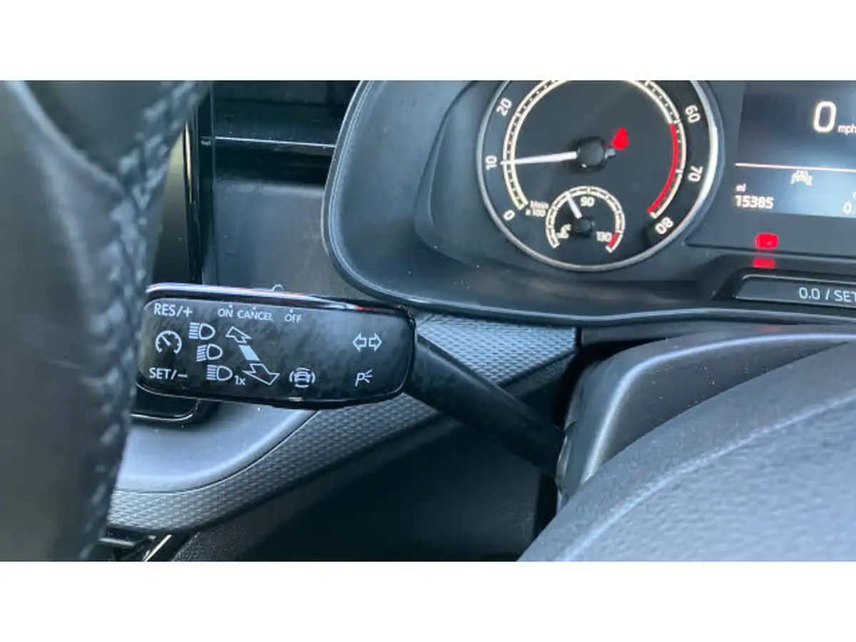 2020-skoda-kamiq-10-tsi-se-115ps-big-37