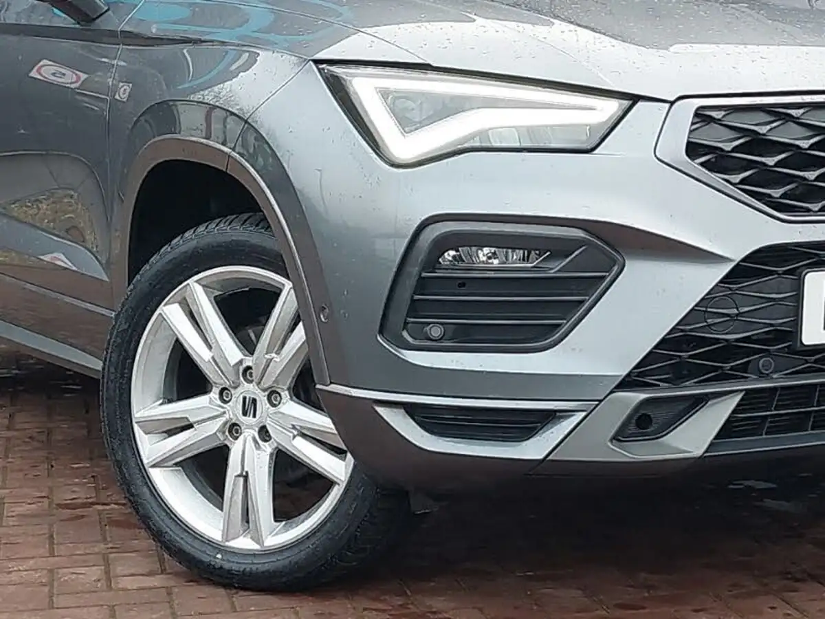 2023-seat-ateca-15-ecotsi-fr-big-8