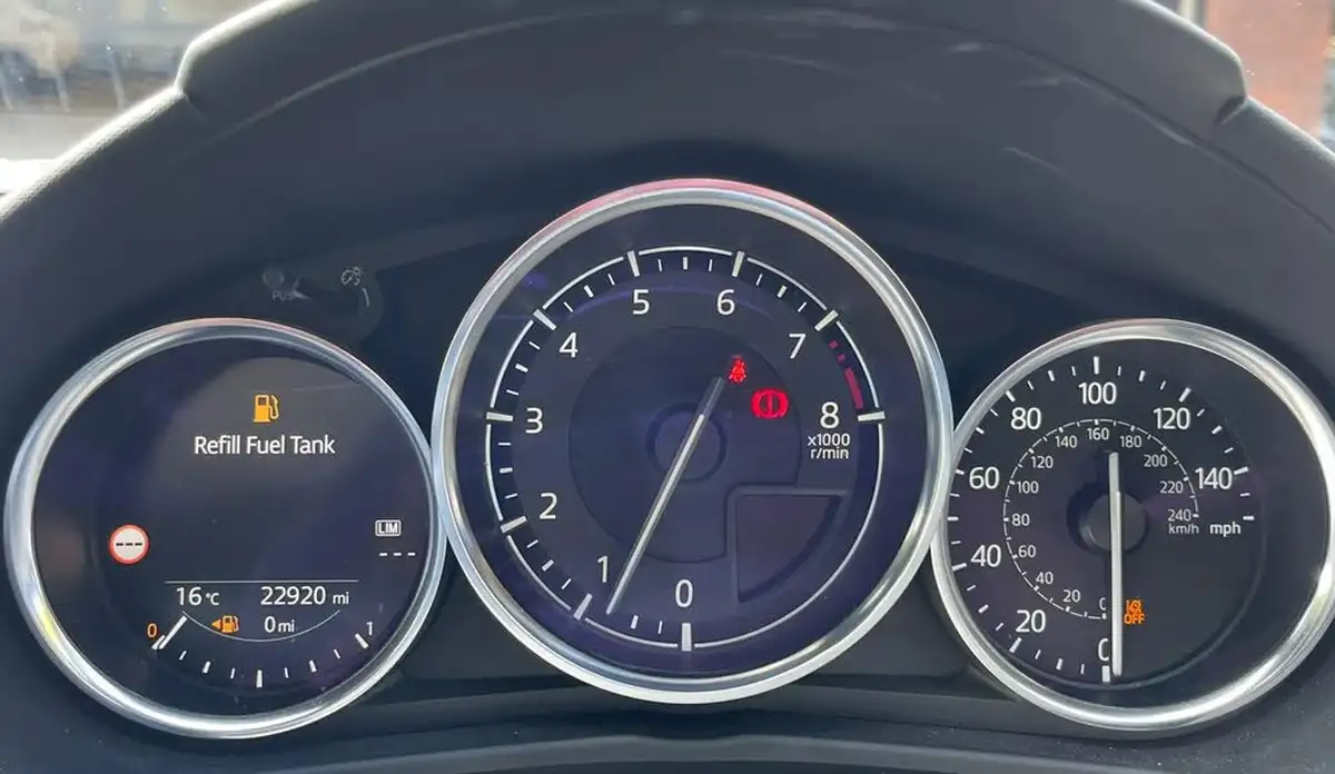 2020-mazda-mx-5-20-sport-tech-rf-big-11