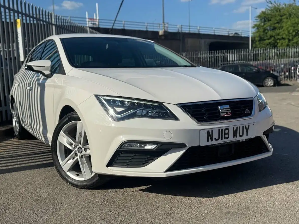 2017-seat-leon-14-ecotsi-fr-technology-hatchback-5d-big-18