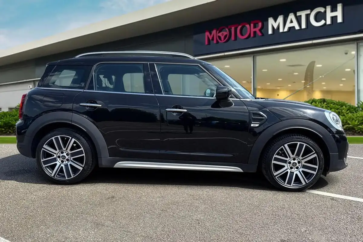 2022-mini-countryman-15-cooper-sport-comfortnav-plus-auto-big-2