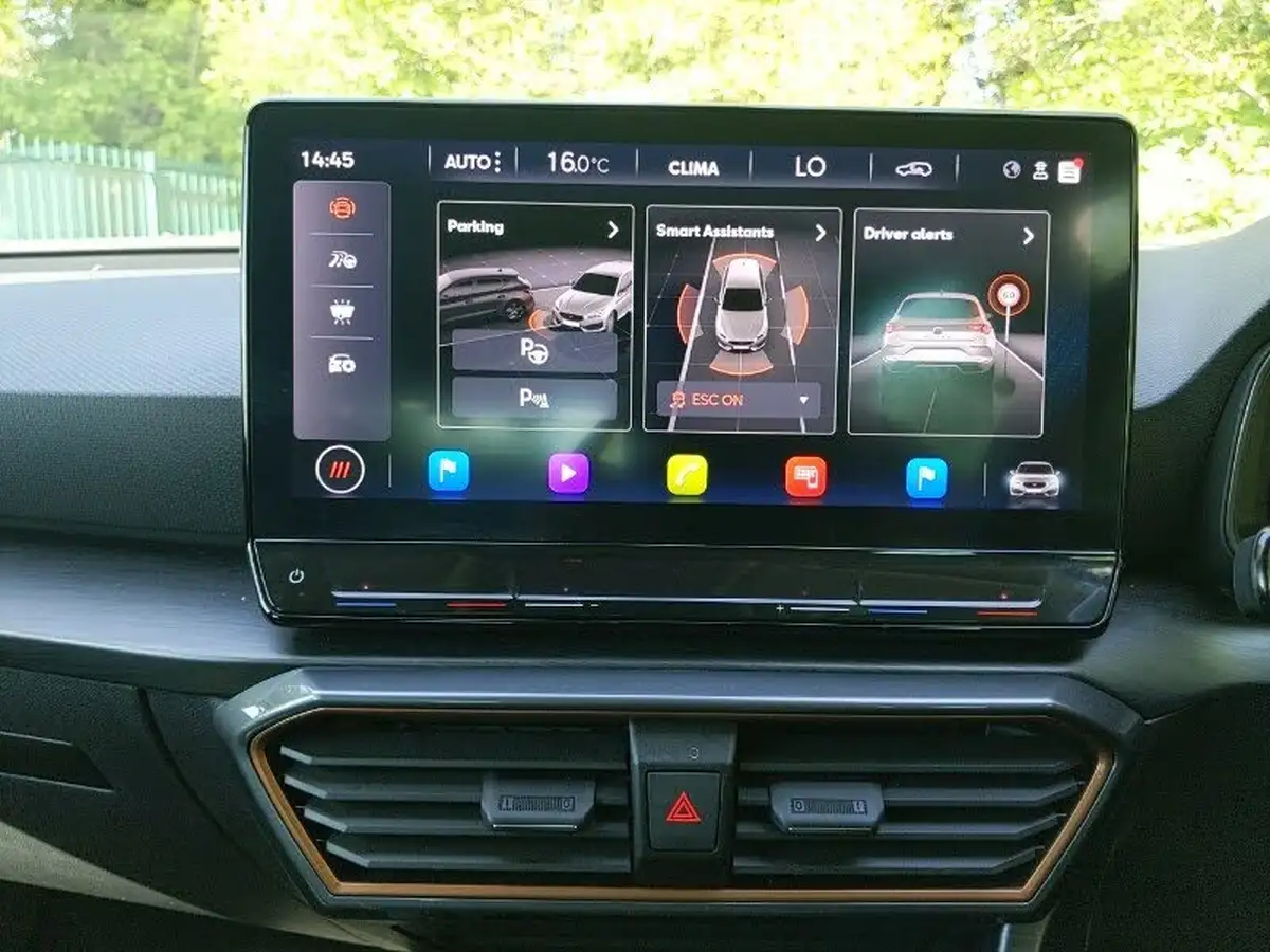 2024-cupra-leon-nf-15-etsi-v1-hatchback-big-13