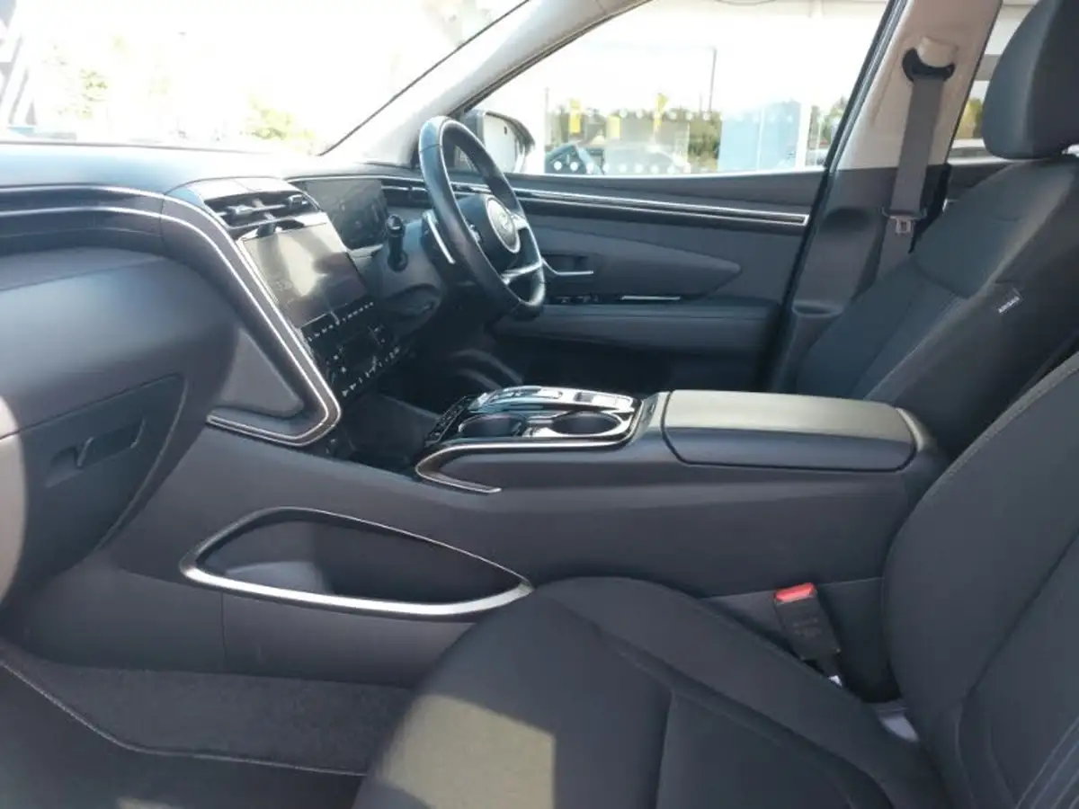 2023-hyundai-tucson-16-t-gdi-premium-230ps-hybrid-auto-big-4