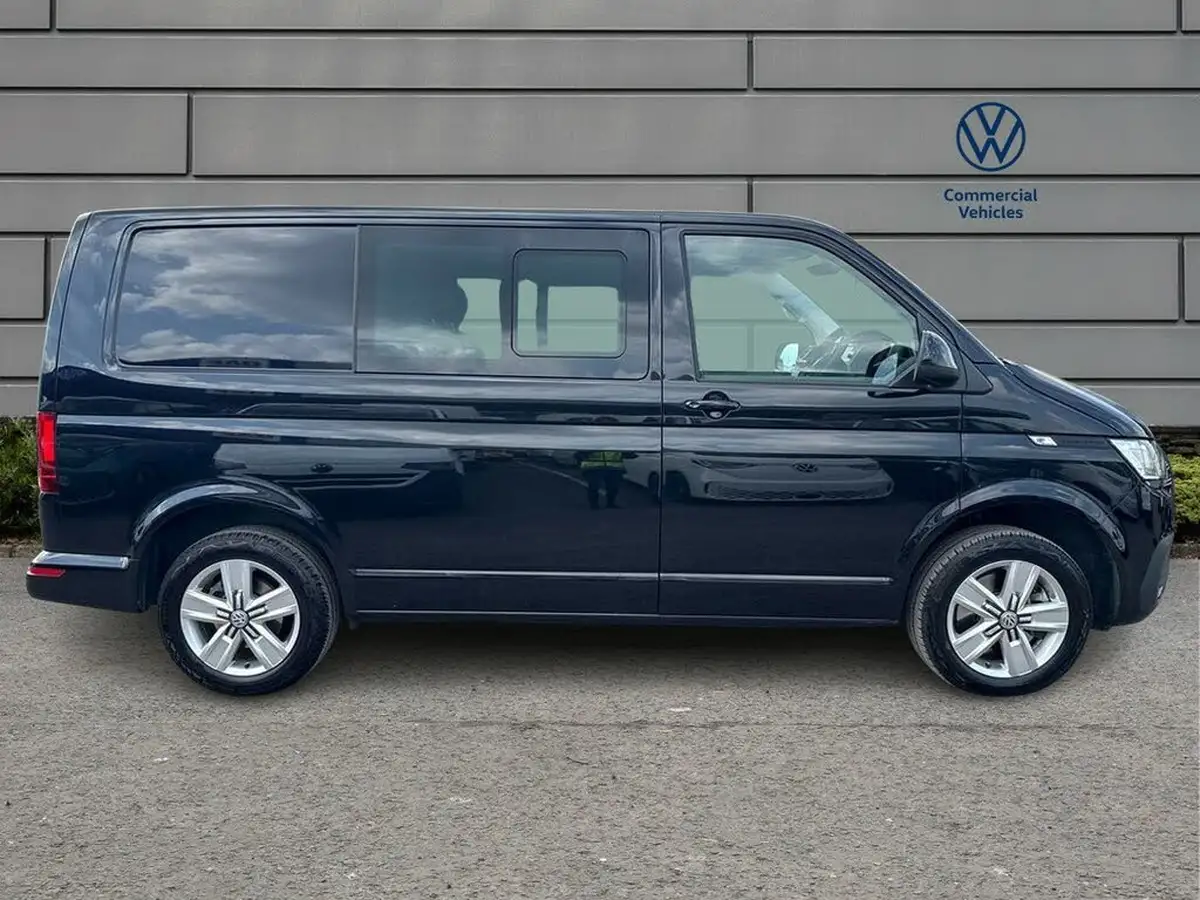 2024-volkswagen-transporter-20tdi-t32-highline-bmt-swb-150pseu6d-kombi-big-10