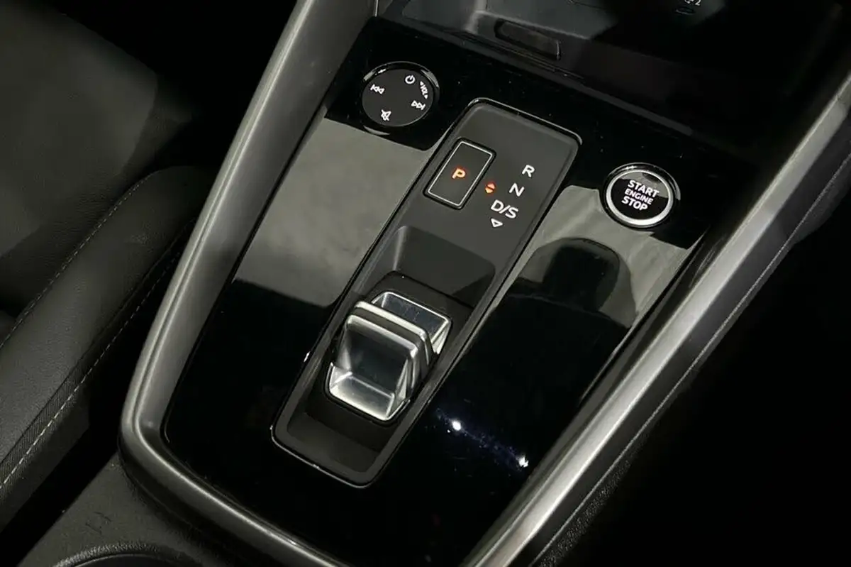 2024-audi-a3-10-30-tfsi-s-line-sportback-5d-tronic-big-33