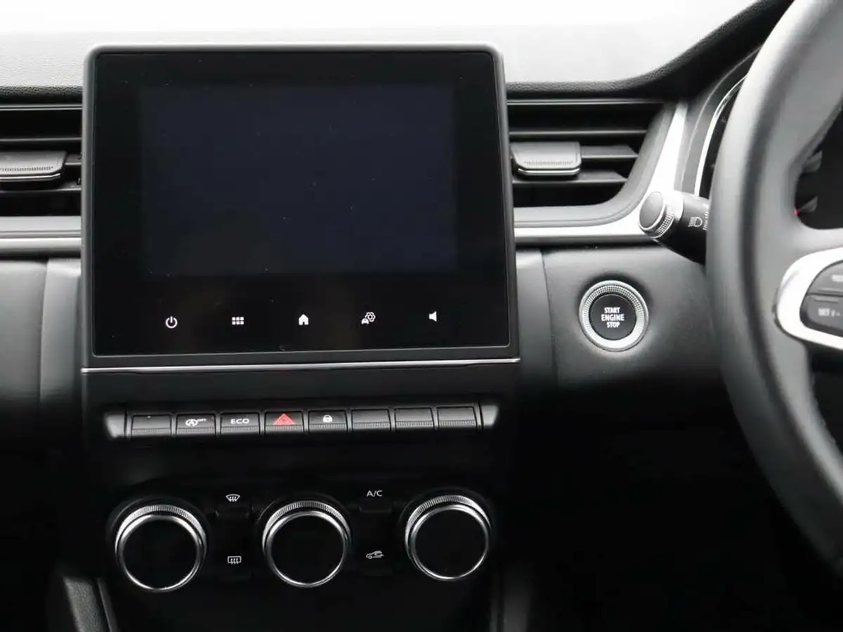 2021-renault-captur-13-tce-iconic-edition-big-6