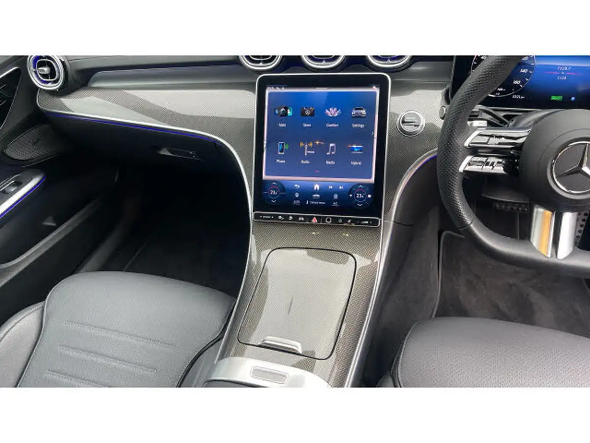 2024-mercedes-benz-c-class-20-c300e-amg-line-big-13