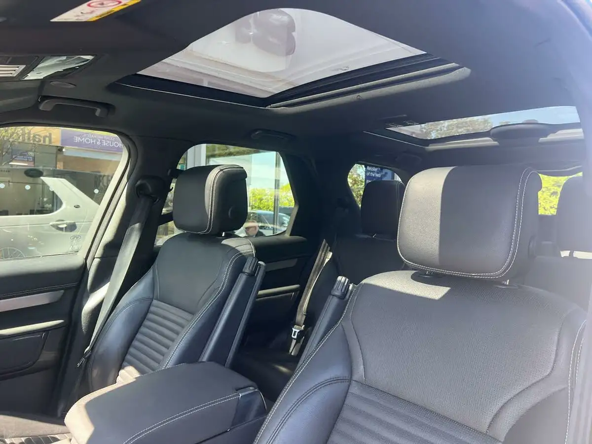 2021-land-rover-discovery-30-d250-r-dynamic-se-250ps-big-13