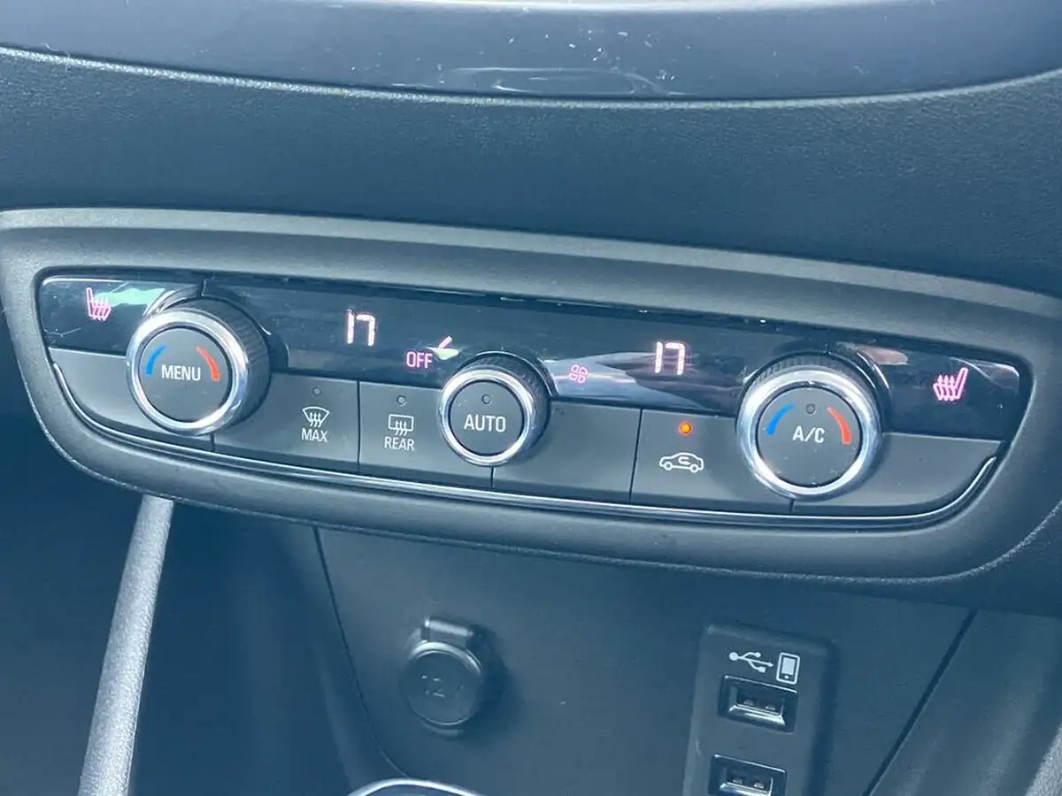 2021-vauxhall-crossland-12-elite-edition-130ps-auto-big-11