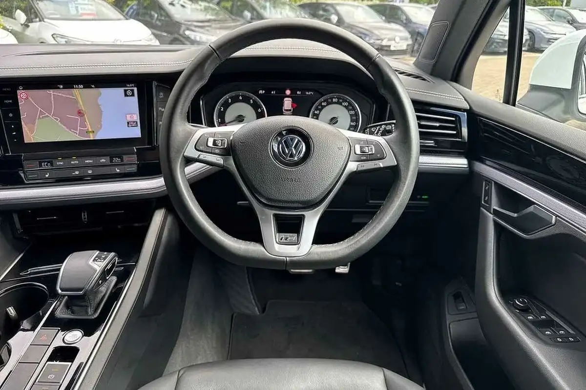 2019-volkswagen-touareg-30tsi-r-line-big-12