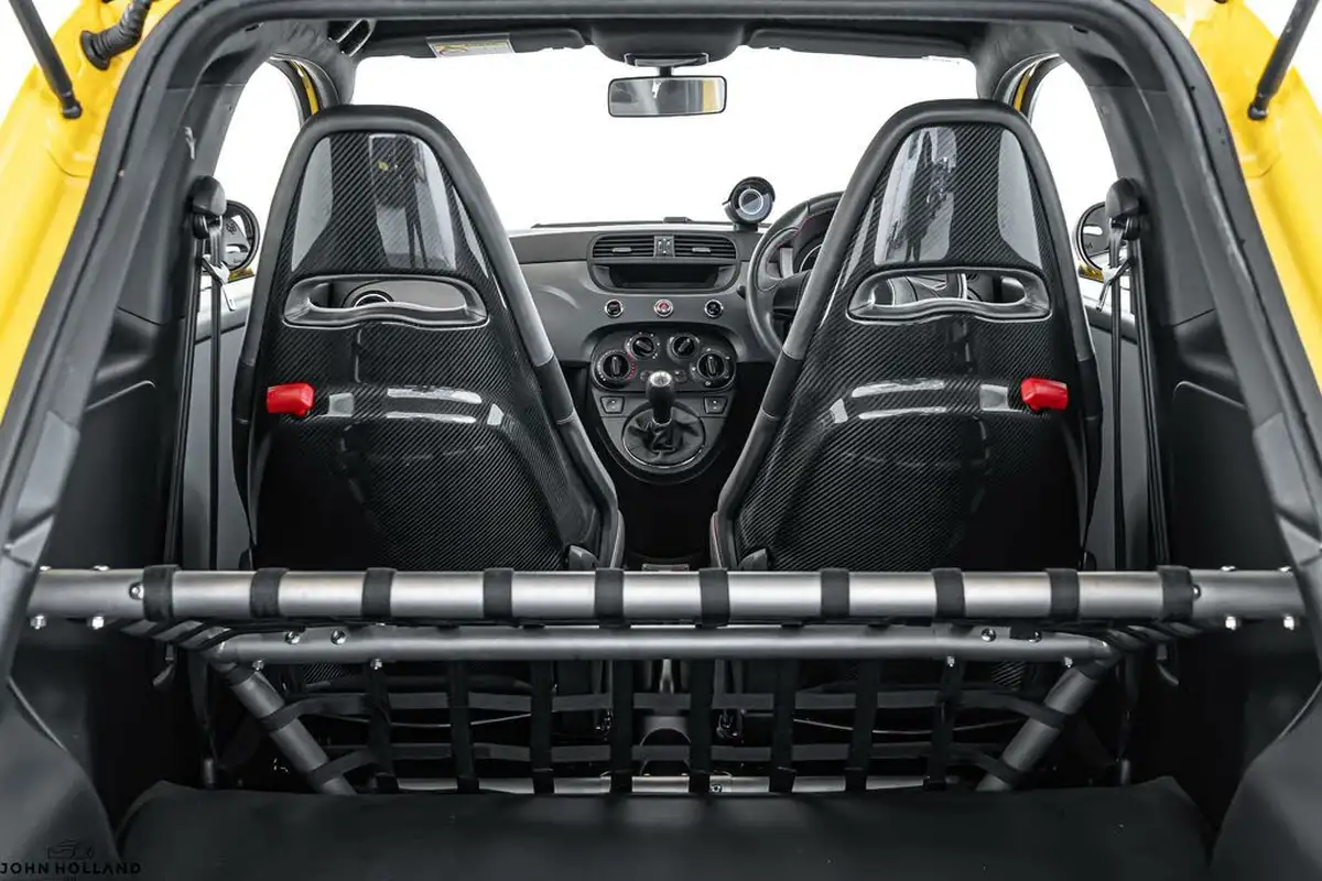 2016-abarth-500-14-tjet-695-biposto-record-big-2
