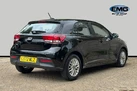 2022-kia-rio-10-t-gdi-2-small-5