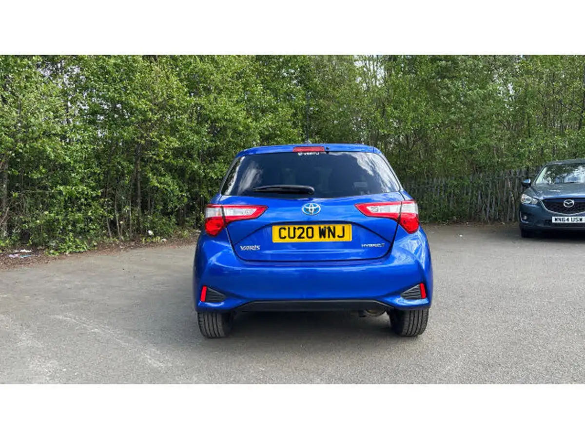 2020-toyota-yaris-15-vvt-i-y20-98bhp-hybrid-1497cc-e-cvt-big-18