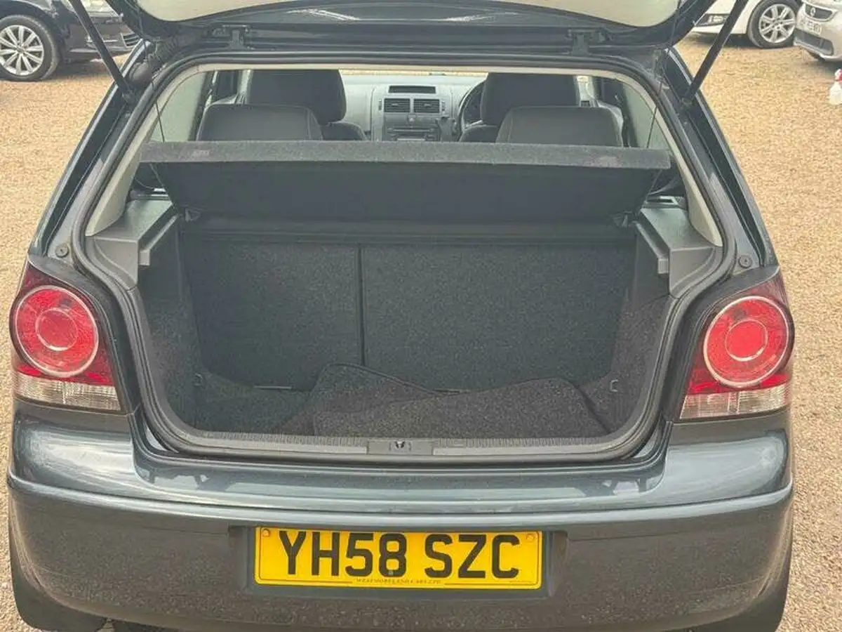 2008-volkswagen-polo-14-match-80ps-3d-big-35