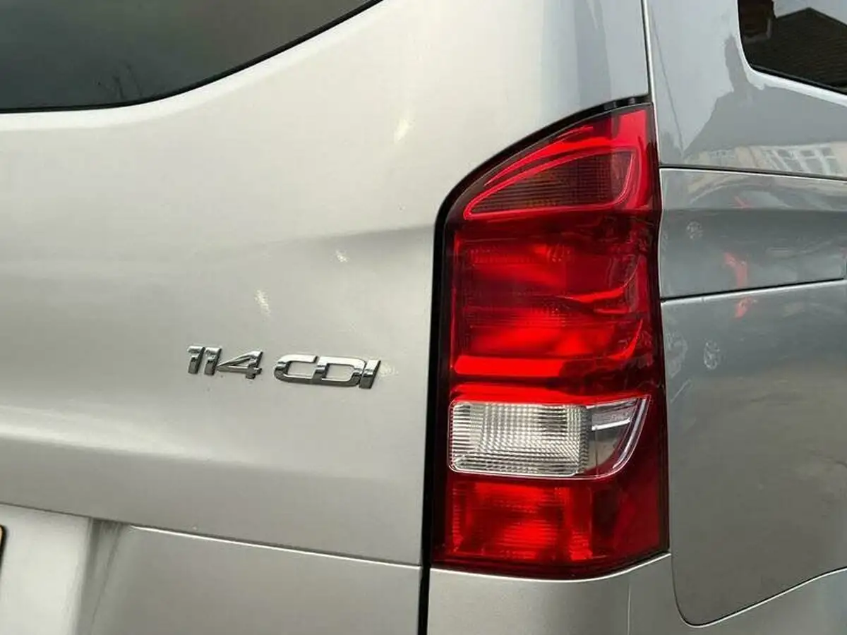 2019-mercedes-benz-vito-21cdi-tourer-pro-114-long-big-12
