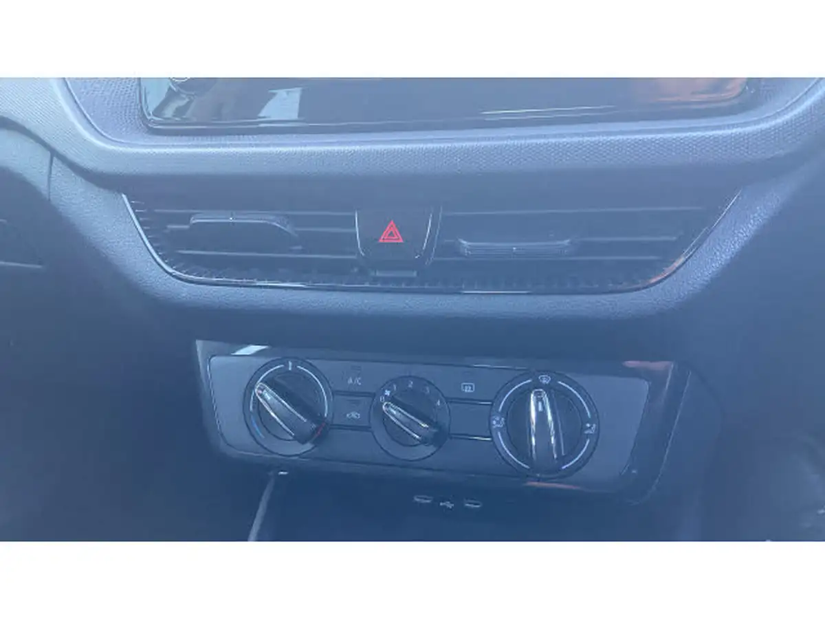 2022-skoda-fabia-10-mpi-se-comfort-big-22