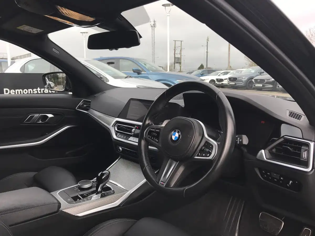 2021-bmw-3-series-20-320i-m-sport-touring-5d-big-2
