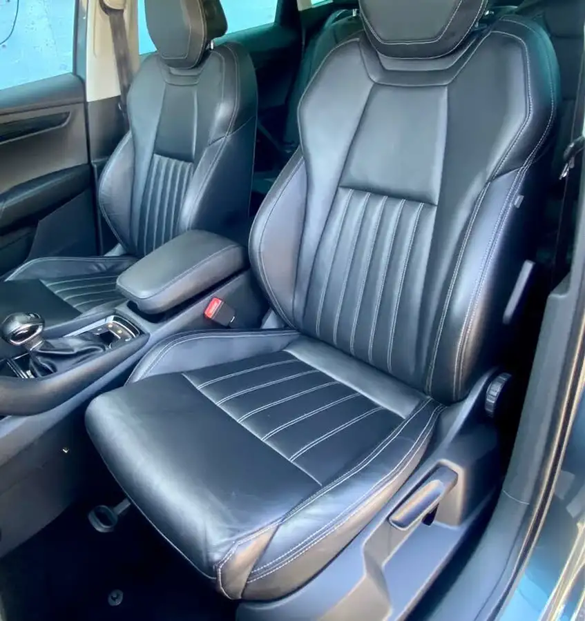2018-skoda-karoq-15-tsi-se-l-ss-dsg-big-15
