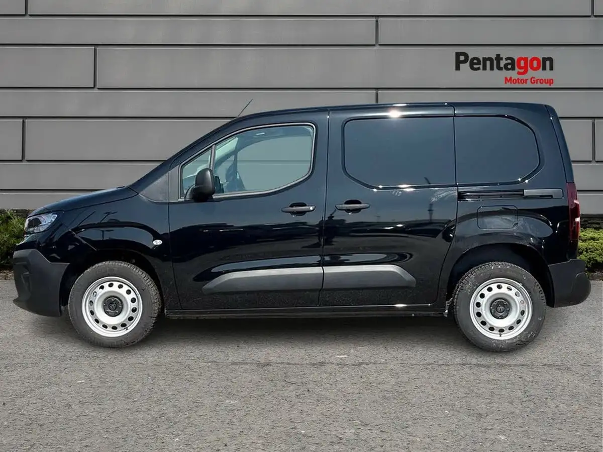 2024-peugeot-partner-15-bluehdi-professional-100pseu6d-big-12
