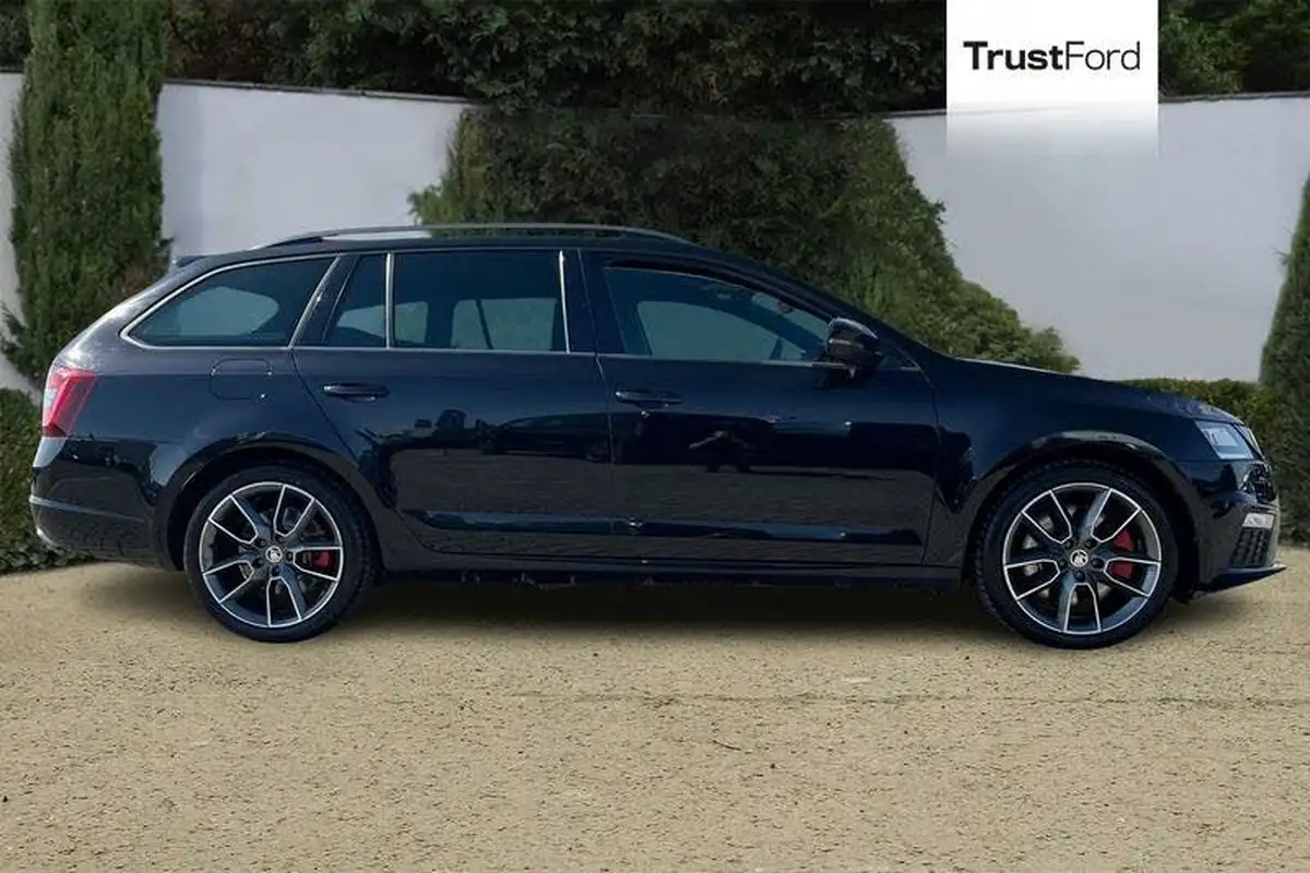2019-skoda-octavia-20-tsi-vrs-estate-dsg-big-2
