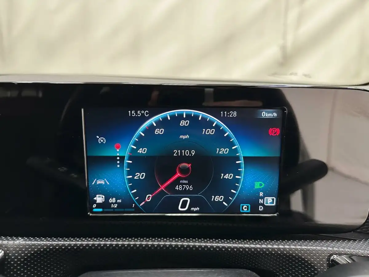 2019-mercedes-benz-a-class-15d-a180d-sport-hatchback-5d-7g-dct-big-11