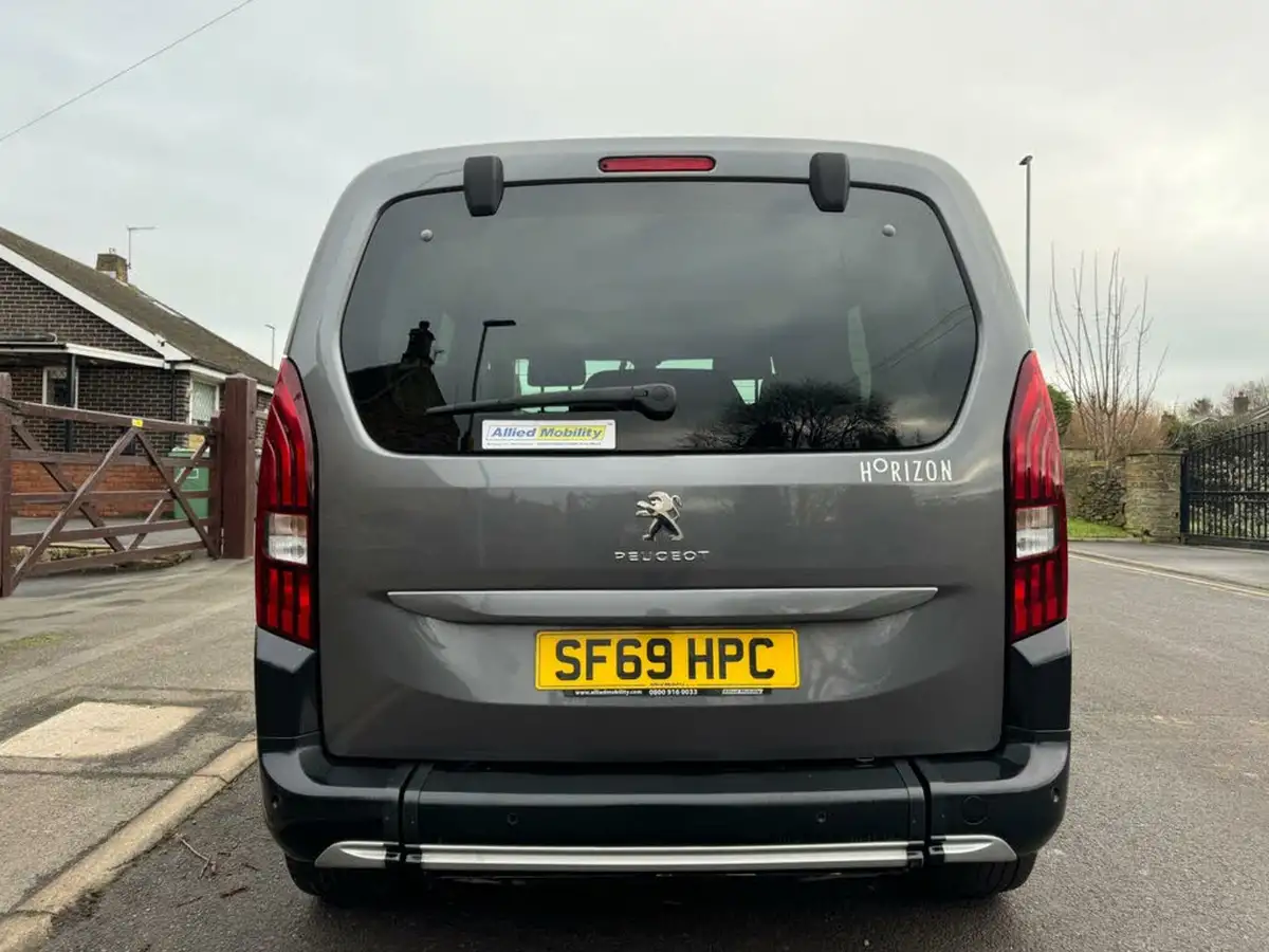 2019-peugeot-rifter-15-bluehdi-allure-100bhp-standard-big-9