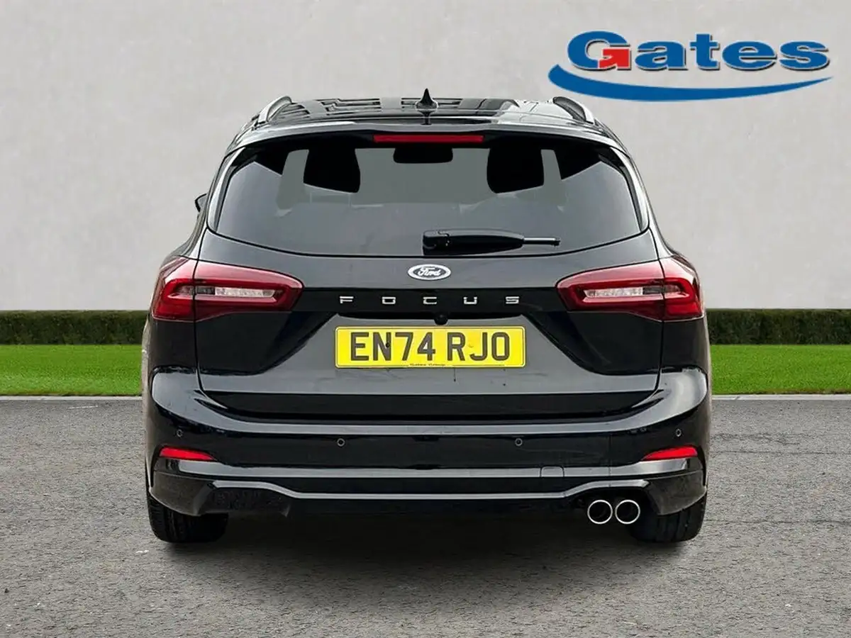 2025-ford-focus-10t-st-line-155ps-estate-powershift-big-5
