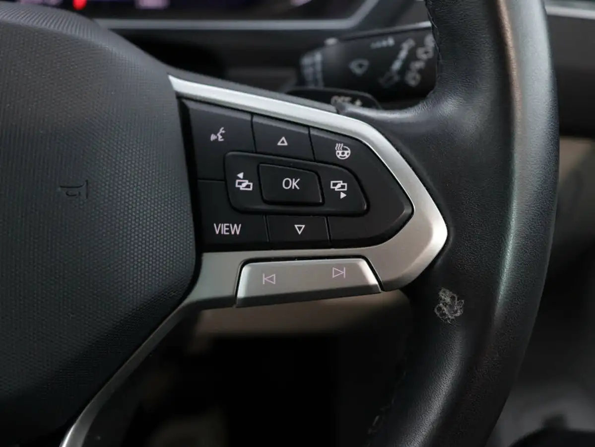 2021-volkswagen-tiguan-20-tsi-elegance-big-33