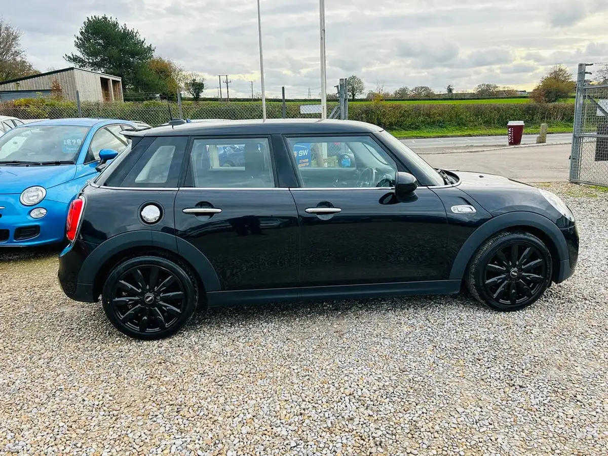 2017-mini-cooper-20-cooper-s-ss-hatchback-5d-big-9