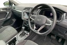 2022-volkswagen-tiguan-15-tsi-elegance-small-5