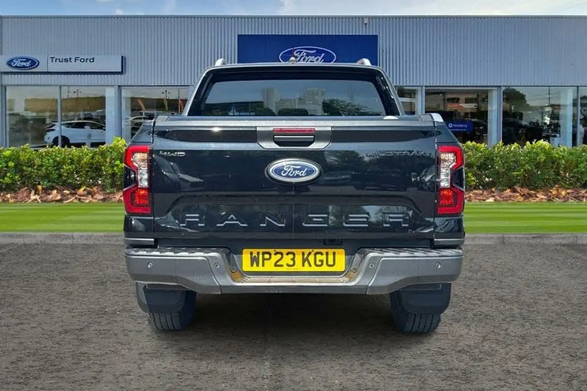 2023-ford-ranger-20-ecoblue-wildtrak-double-cab-big-13